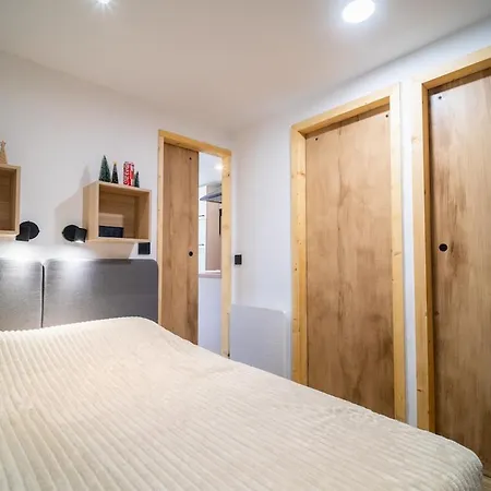 Cozy Ski-in Ski-out Vakantiehuis